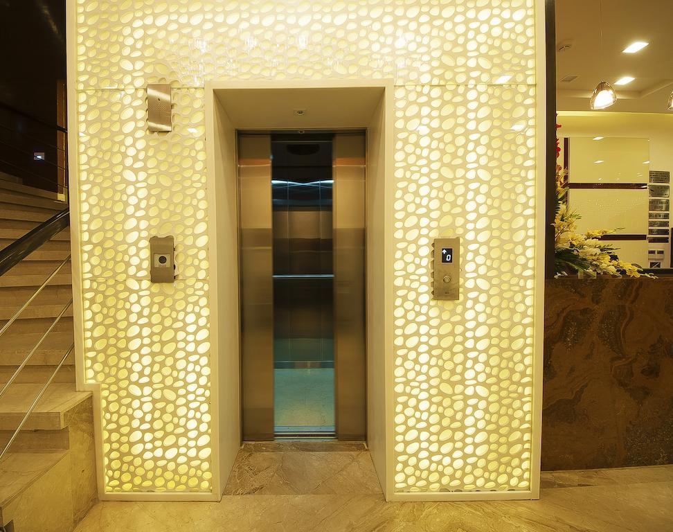 Hotel Taj Princess - Boutique Hotel Delhi  Buitenkant foto