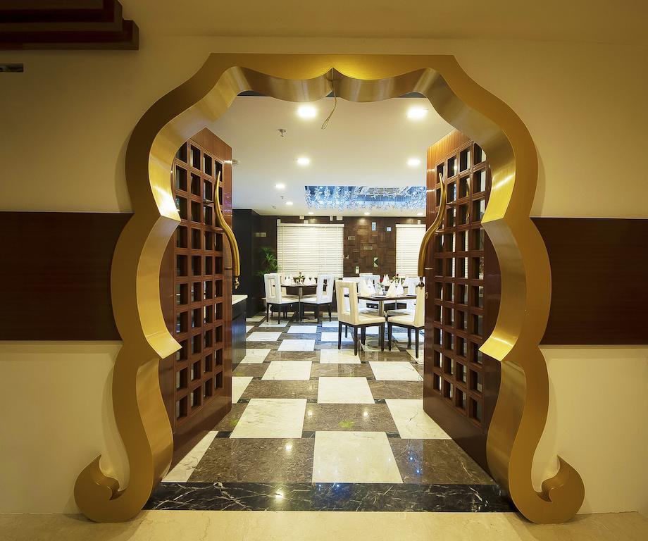 Hotel Taj Princess - Boutique Hotel Delhi  Buitenkant foto