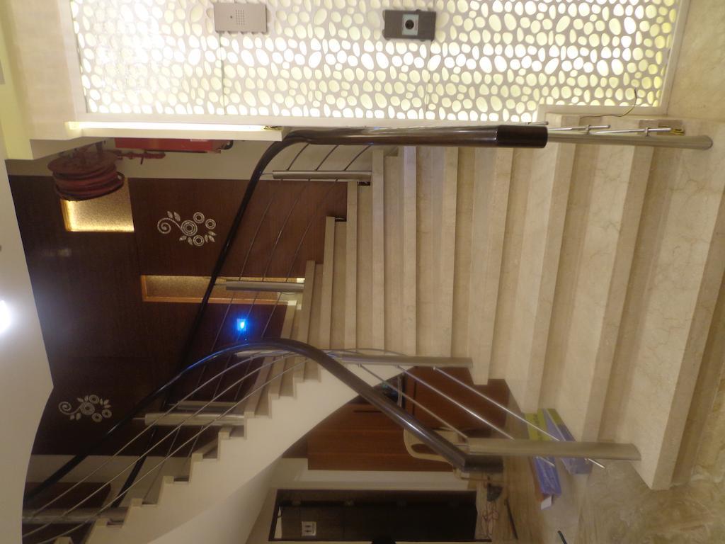 Hotel Taj Princess - Boutique Hotel Delhi  Buitenkant foto