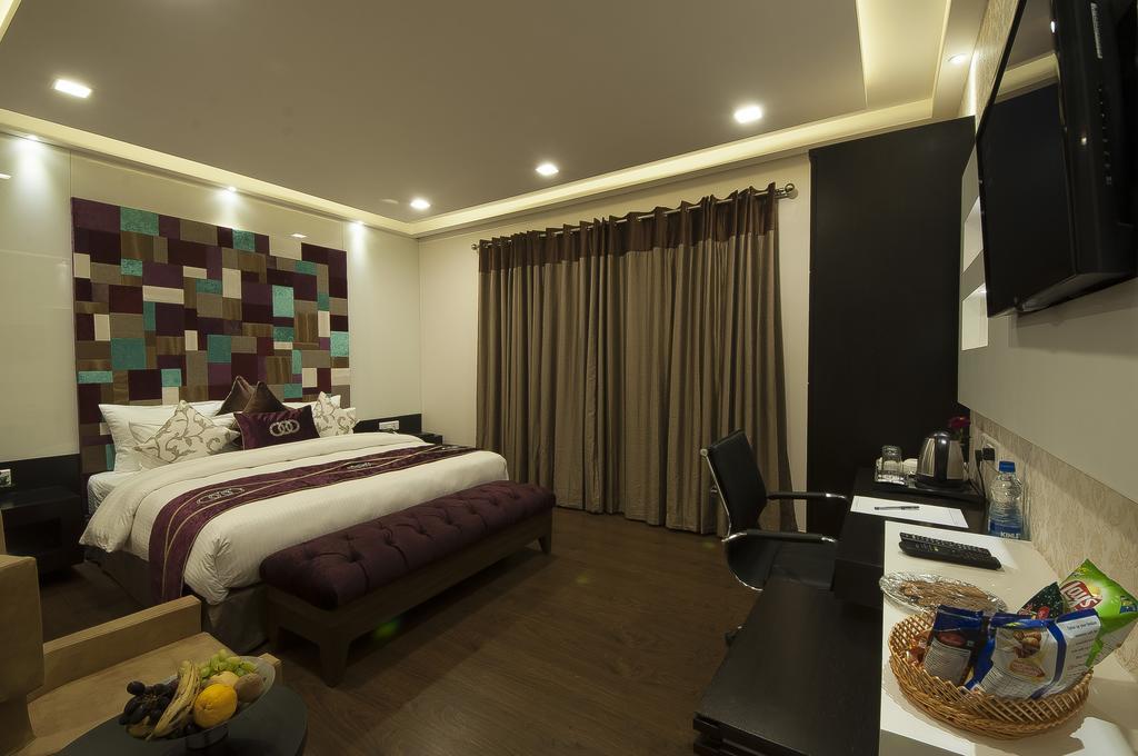 Hotel Taj Princess - Boutique Hotel Delhi  Buitenkant foto
