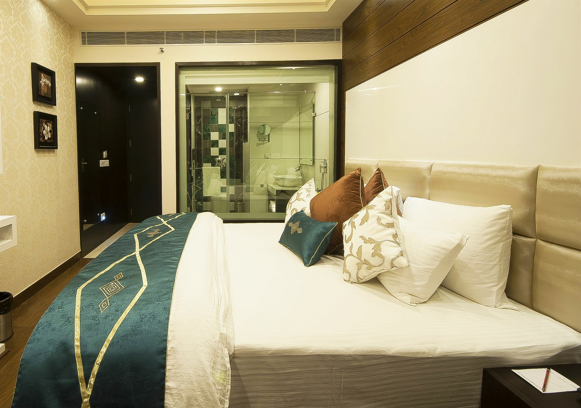Hotel Taj Princess - Boutique Hotel Delhi  Buitenkant foto