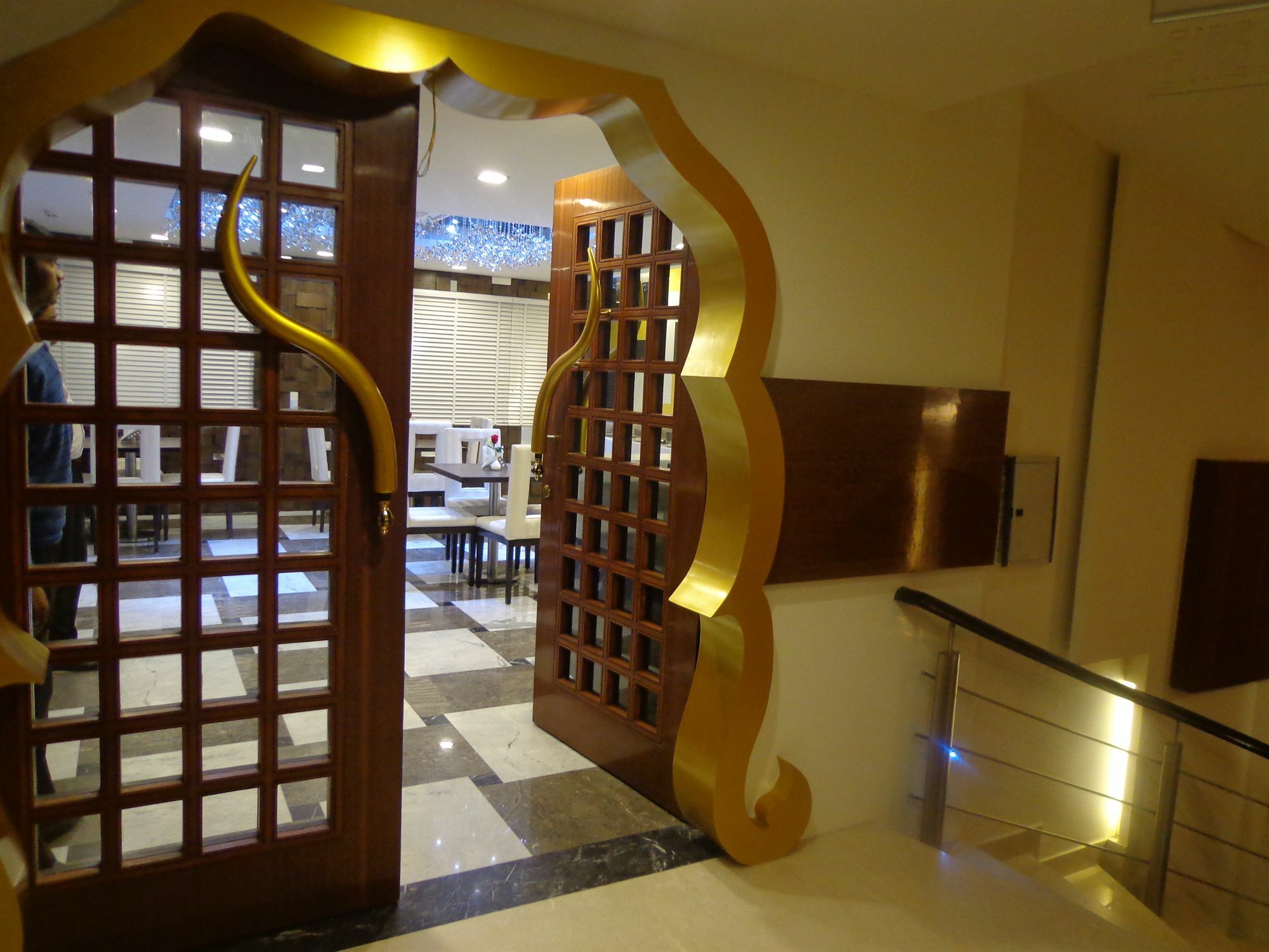 Hotel Taj Princess - Boutique Hotel Delhi  Buitenkant foto