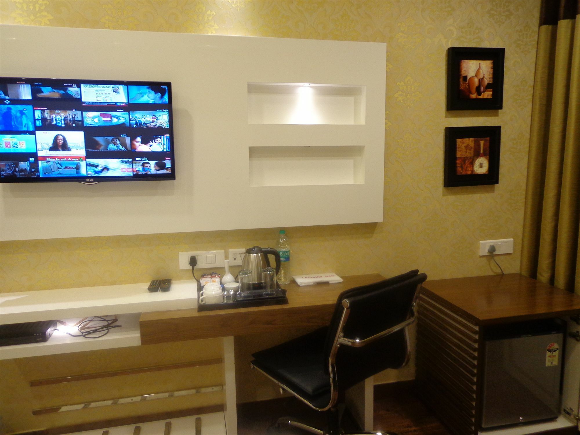 Hotel Taj Princess - Boutique Hotel Delhi  Buitenkant foto